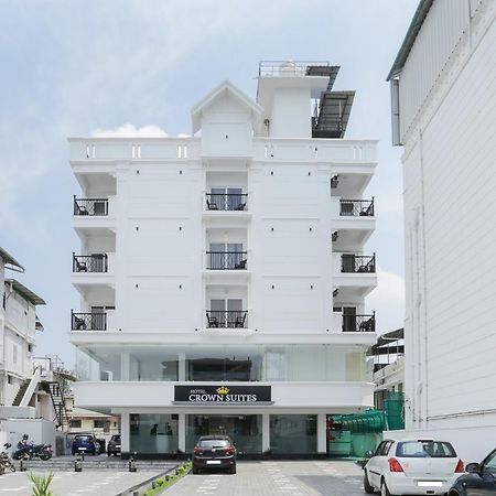 โรงแรมคราวน์ สวีท Kochi ภายนอก รูปภาพ